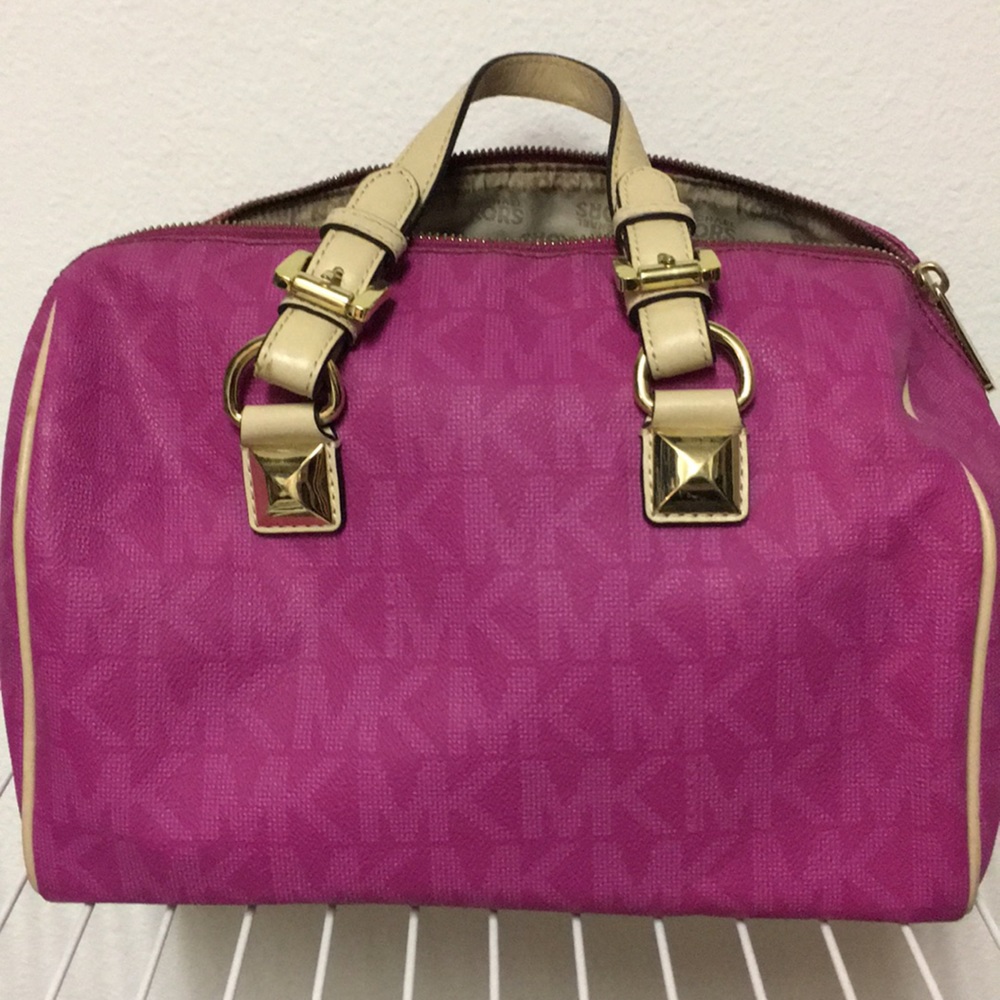 Pink Michael Kors